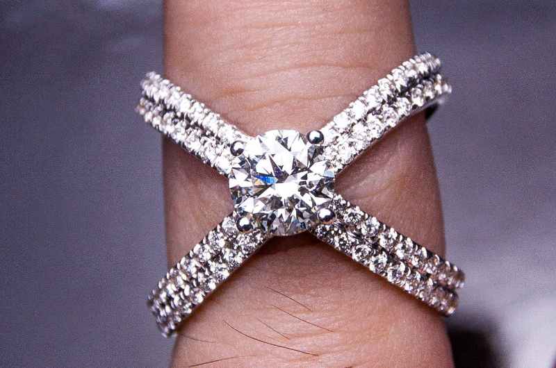 แหวนหมั้น แหวนแต่งงาน แหวนหมั้นเจ้าสาว แหวนหมั้นเจ้าบ่าว bridal ring groom ring 